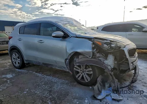 2018 Kia Sportage Lx z USA, uszkodzony, nr VIN KNDPM3AC0J7386974